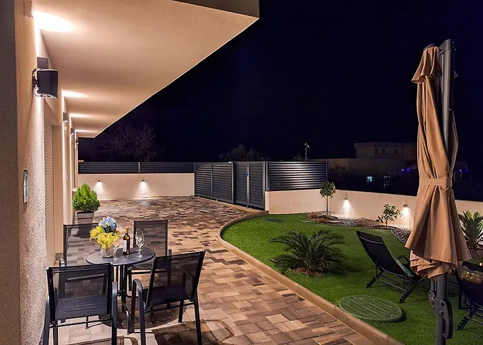 Tesa Villa